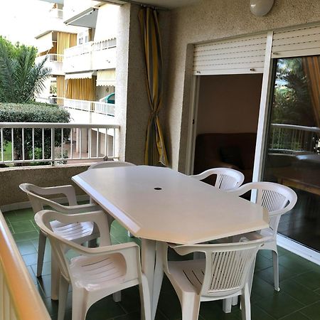 Apartamento En Alquiler Parque 8, Playa De Gandia Exterior foto
